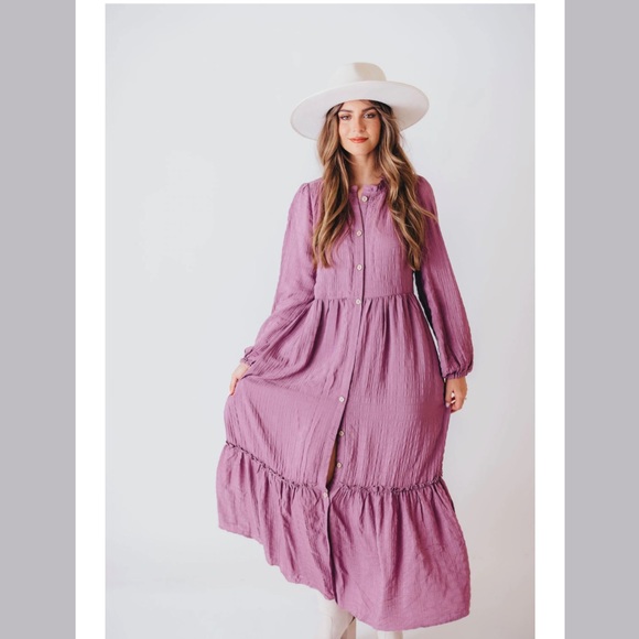 Listicle | Embossed Textured Button Down Maxi Dress in Plum - Picture 5 of 9